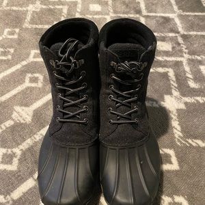 Men size 10 speedy rain boots